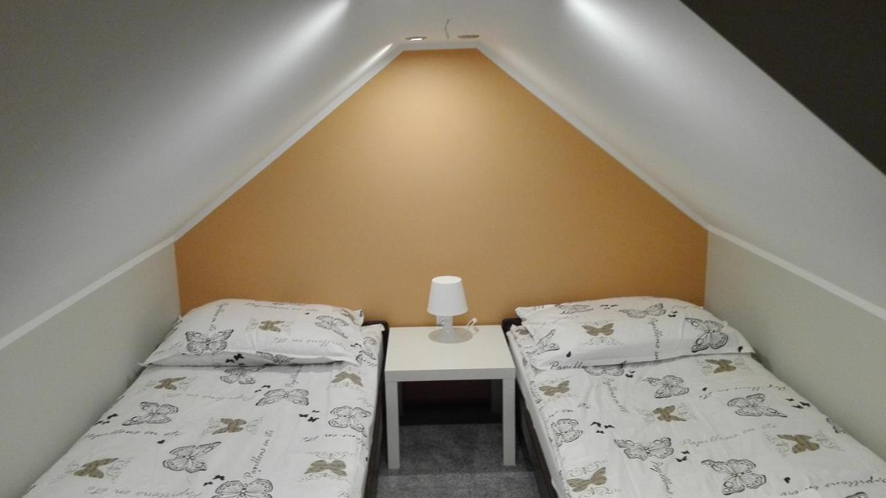 Bed and Breakfast Tropikalna Odnowa Falkowo Екстер'єр фото