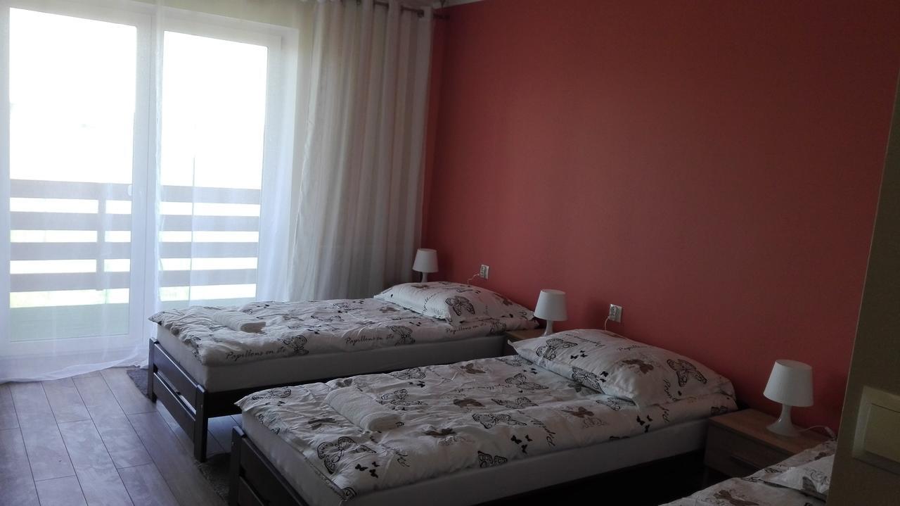 Bed and Breakfast Tropikalna Odnowa Falkowo Екстер'єр фото